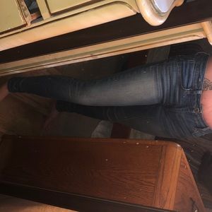American Eagle skinny jeans